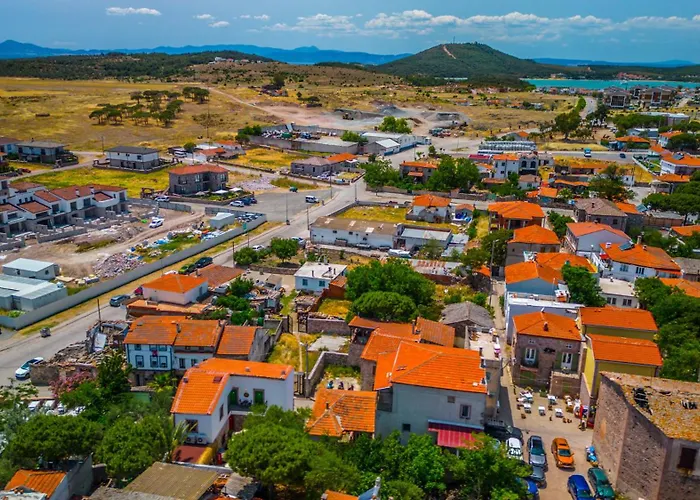 Carnaby Butik Kuecuekkoey Ayvalı