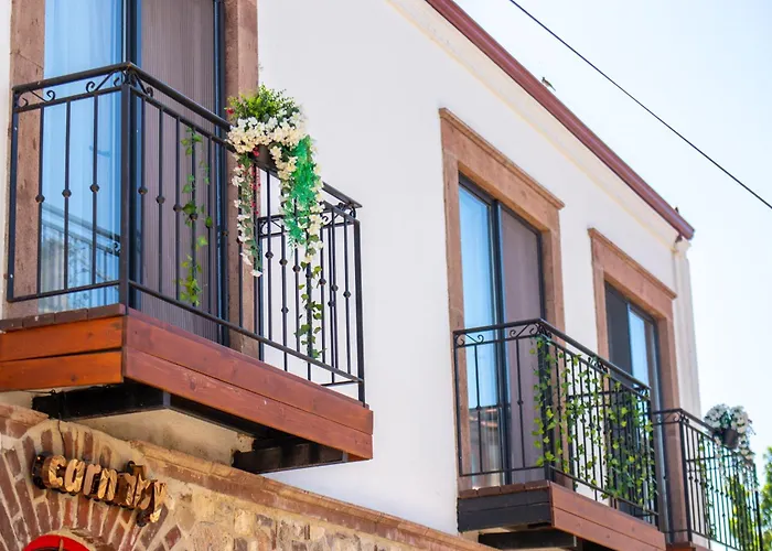 מלון Carnaby Butik Kuecuekkoey